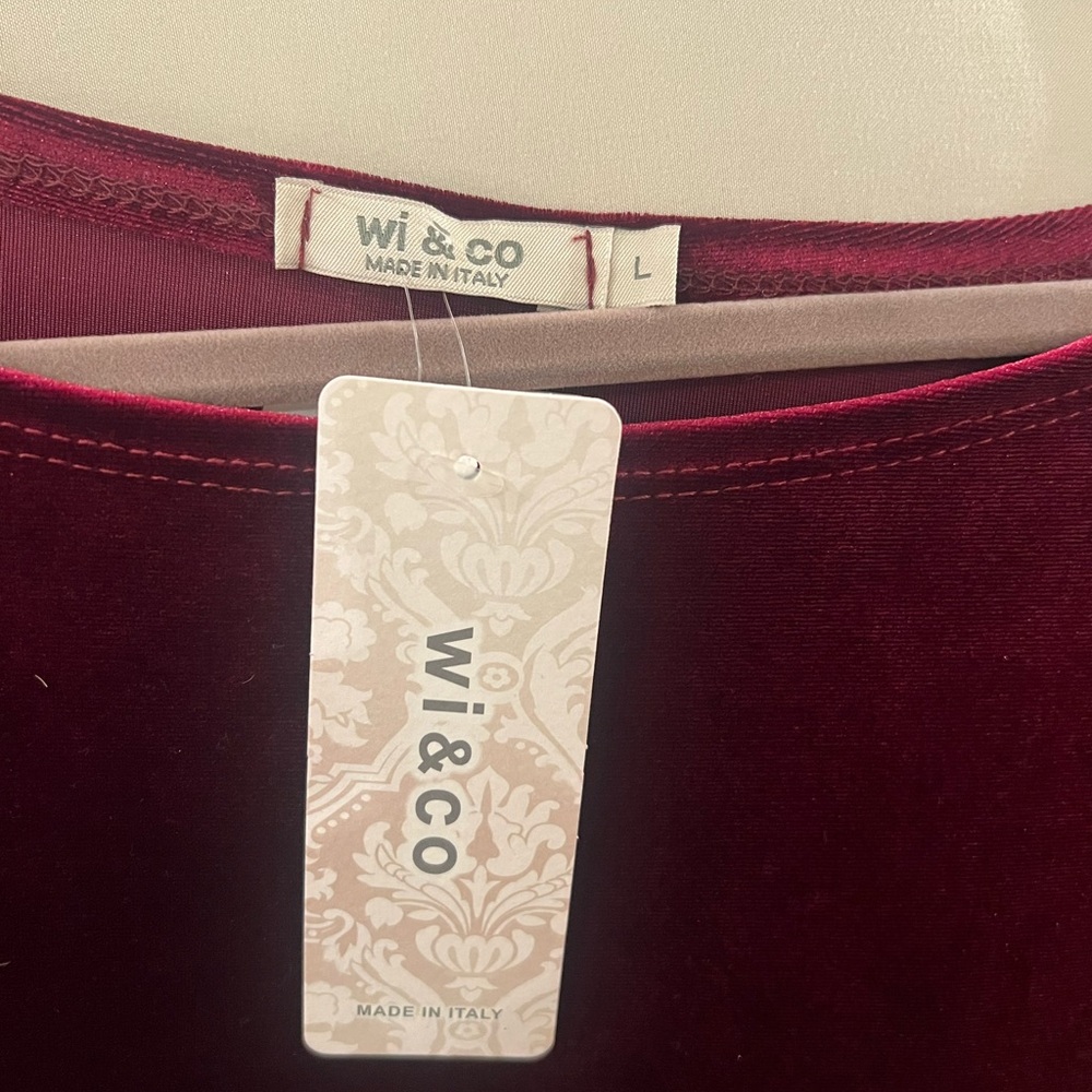 Wi & Co Red Velvet Top
